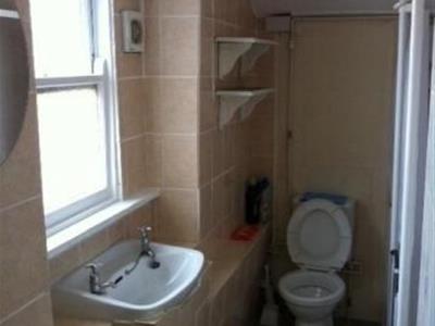 Picture 3